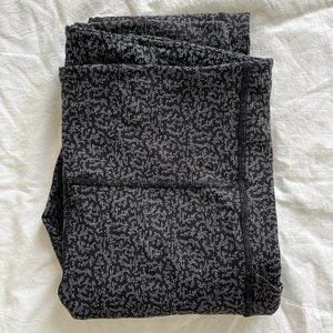 Athleta Ultimate Stash 7/8 Tight - Black